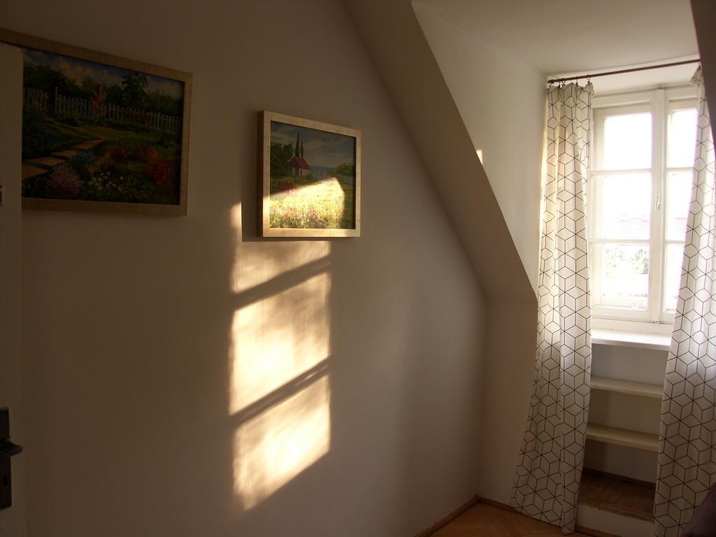 Butas Murano Apartaments Old Town *